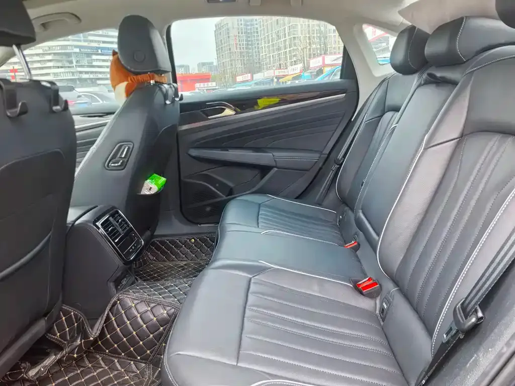 Volkswagen Passat New Energy 2022 из CN, фото 8