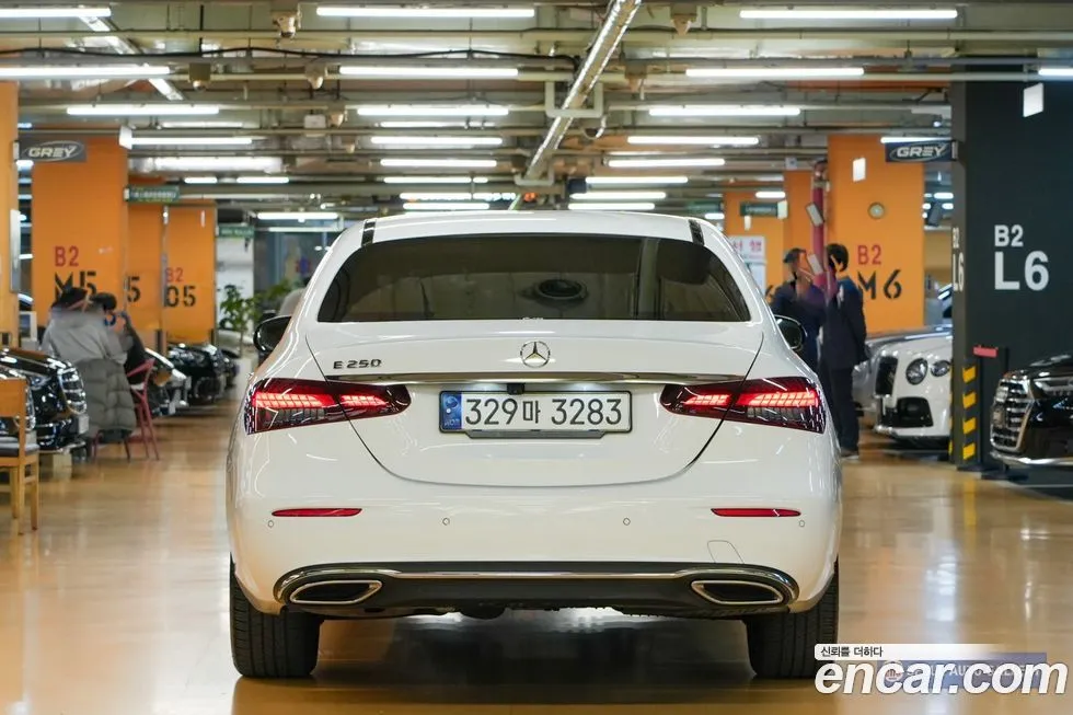 Mercedes-Benz E-Class 2021 из KR, фото 9