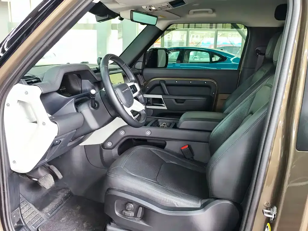 Land Rover Defender 2023 из CN, фото 10