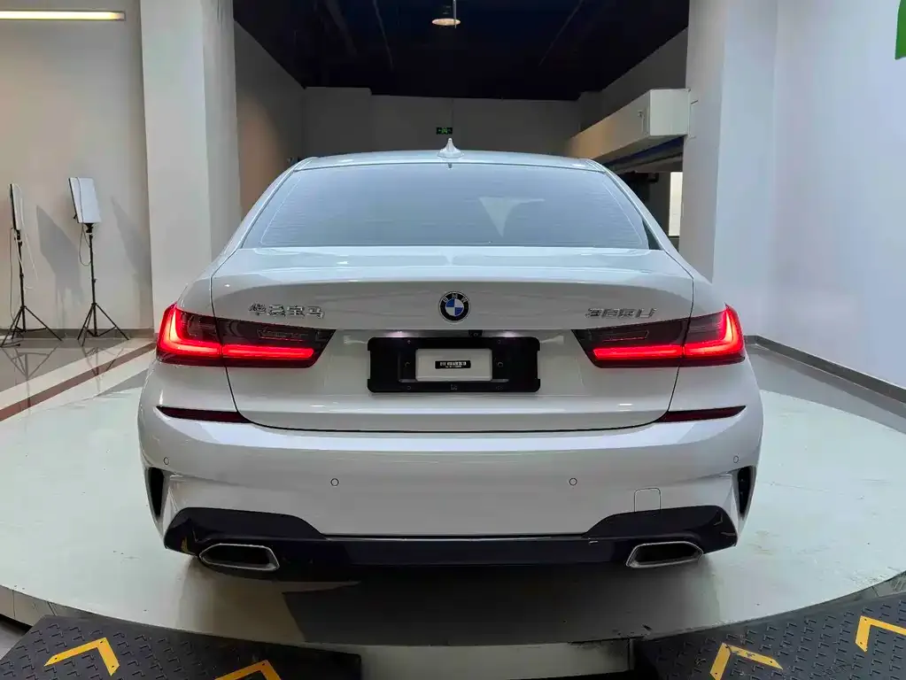 BMW 3 Series — фото 3