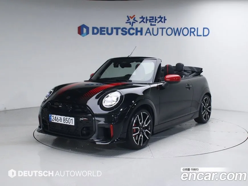 Mini Cooper Convertible 2025 из KR, фото 1