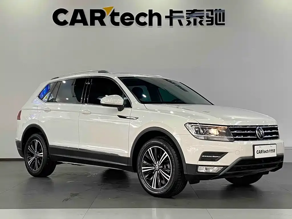 Volkswagen Tiguan L 2021 из CN, фото 4