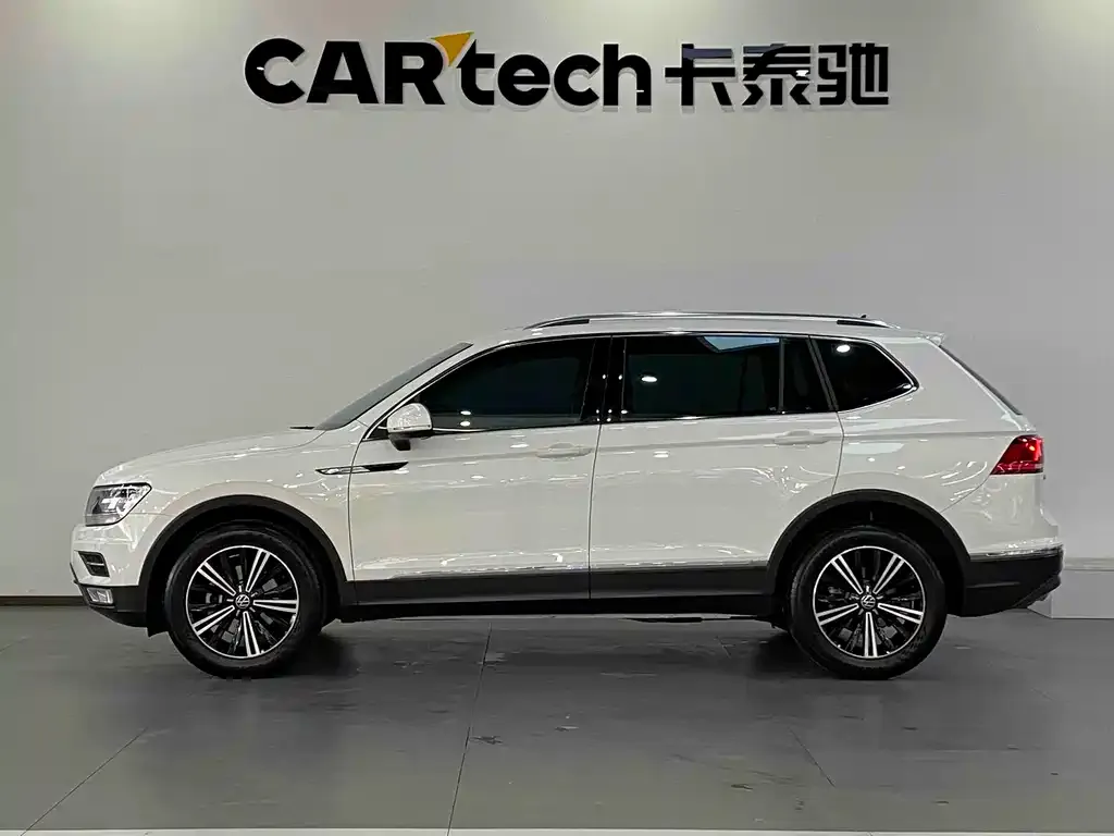 Volkswagen Tiguan L 2021 из CN, фото 10