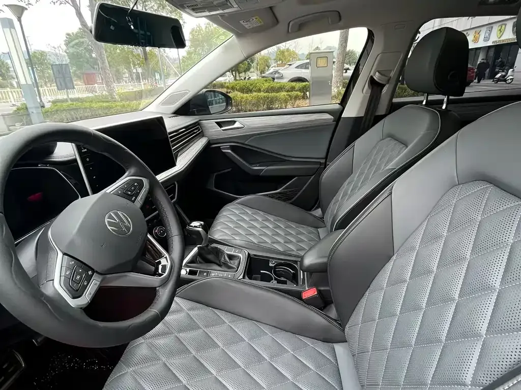 Volkswagen Sagitar 2022 из CN, фото 8