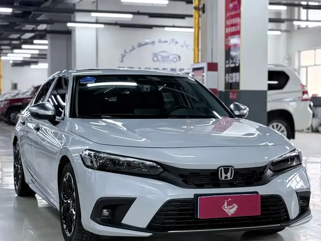 Honda Civic — фото 2