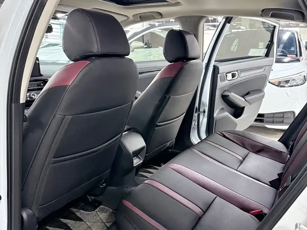Honda Civic — фото 9
