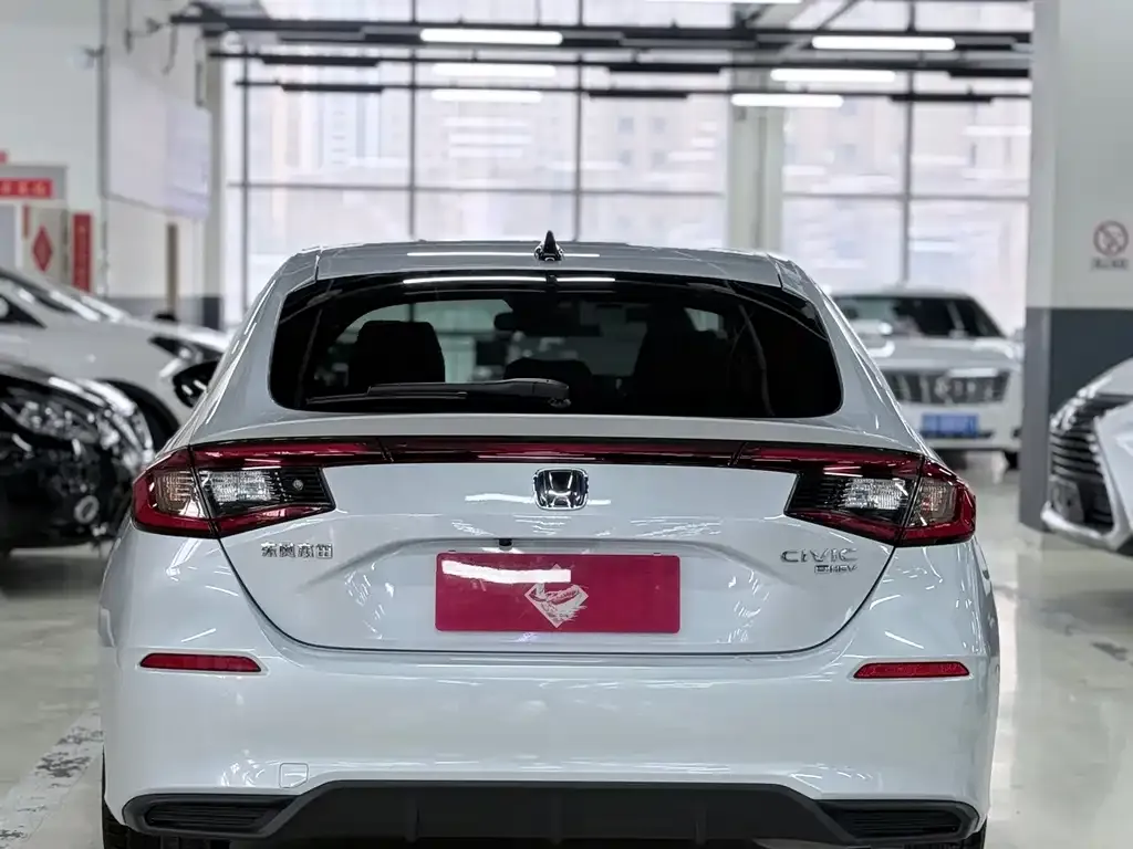 Honda Civic — фото 5