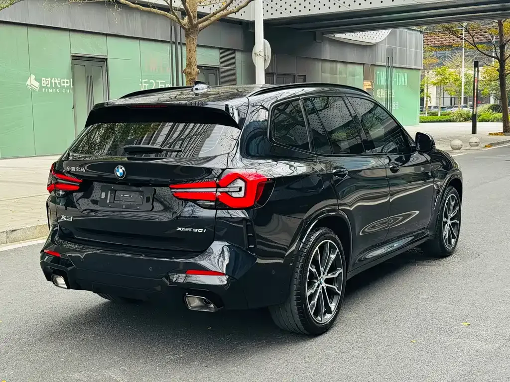 BMW X3 — фото 7