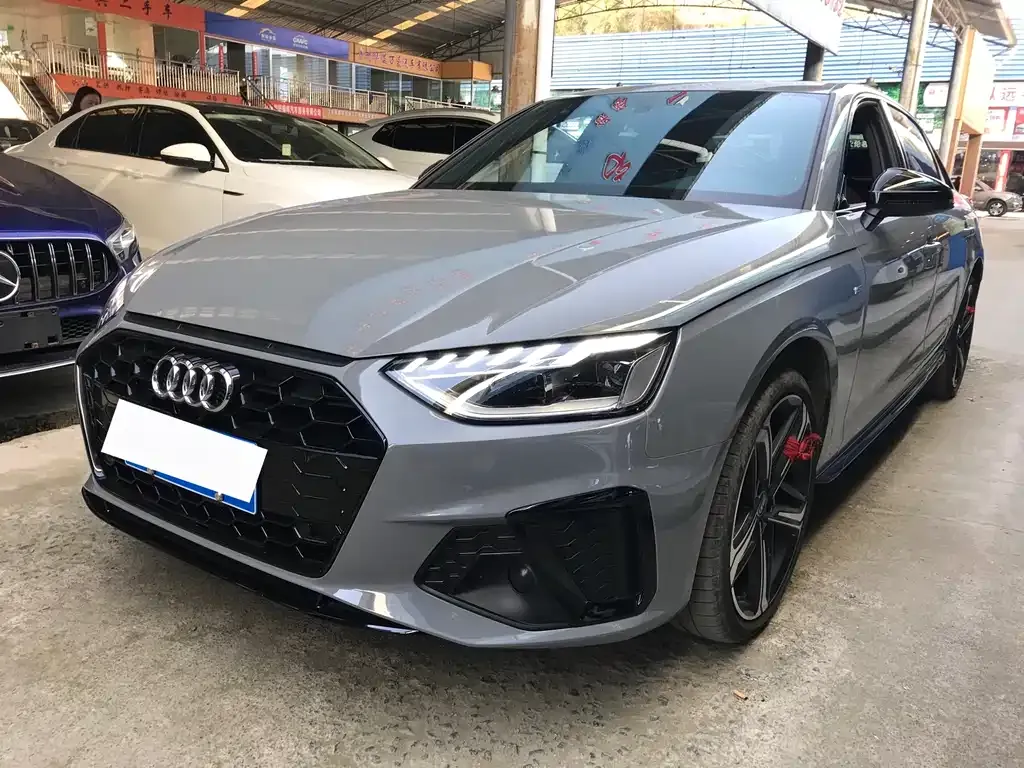 Audi A4L 2024 из CN, фото 1