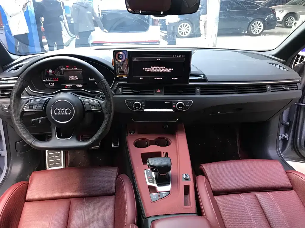 Audi A4L 2024 из CN, фото 3