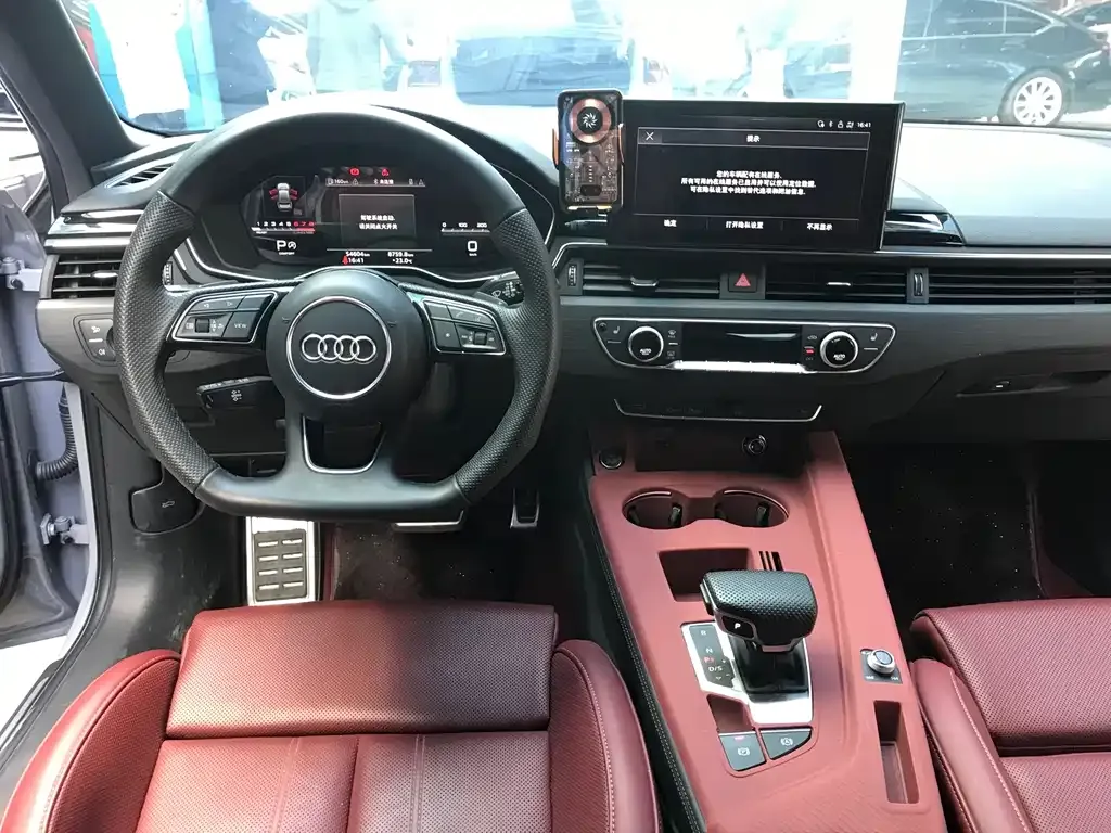 Audi A4L 2024 из CN, фото 7