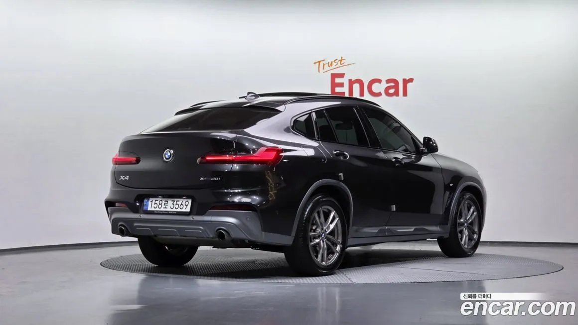 BMW X4 2021 из KR, фото 2