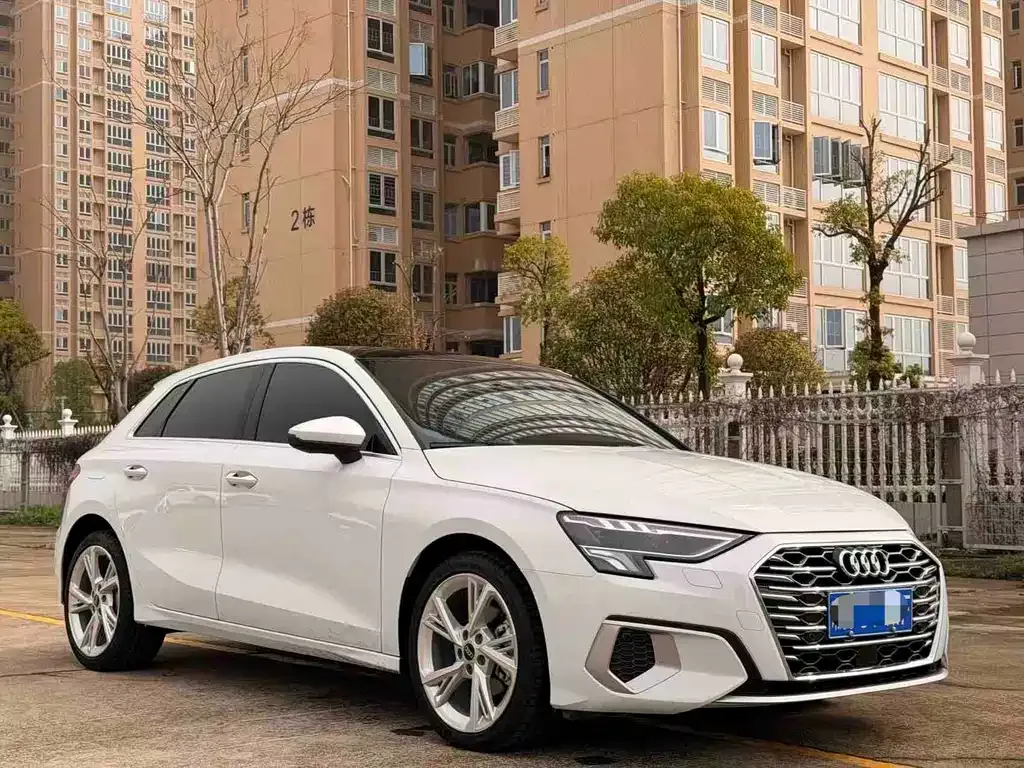 Audi A3 2023 из CN, фото 9