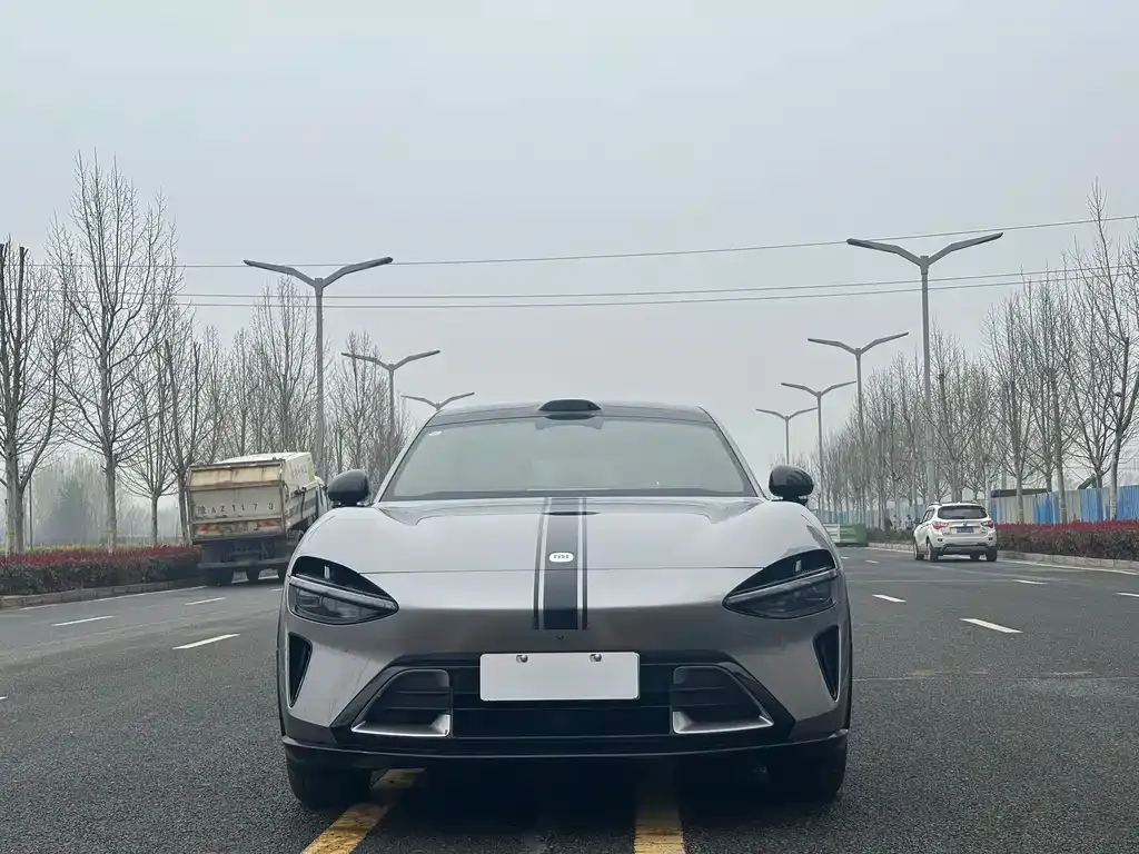 Xiaomi YU7 — фото 10