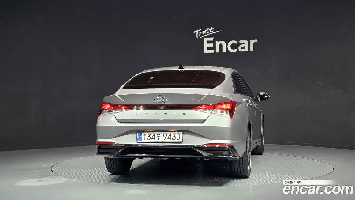 Hyundai AVANTE — фото 4