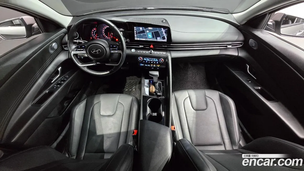 Hyundai AVANTE — фото 9