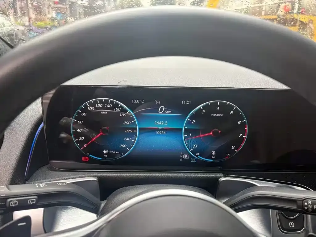 Mercedes-Benz GLB 2023 из CN, фото 2