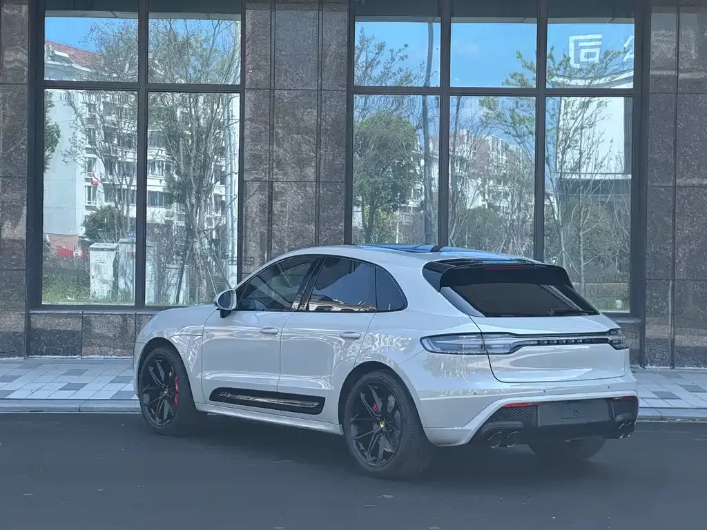 Porsche Macan — фото 4