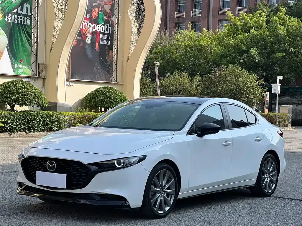 Mazda 3 Axela 2021 из CN, фото 1