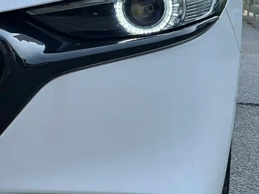 Mazda 3 Axela 2021 из CN, фото 2