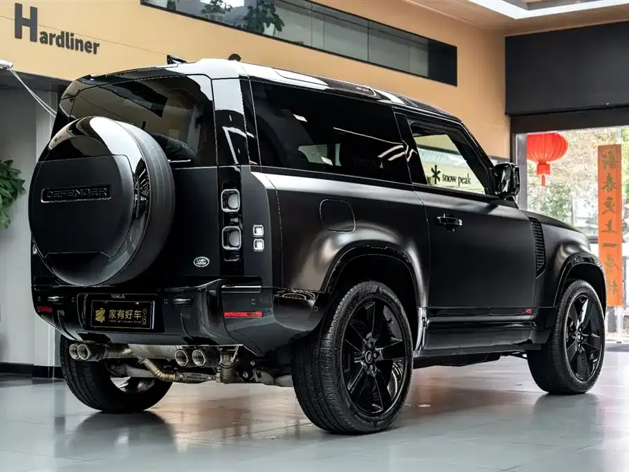 Land Rover Defender — фото 10