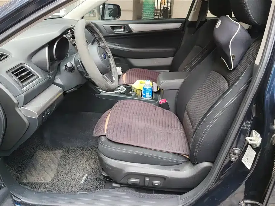 Subaru Legacy 2021 из CN, фото 7