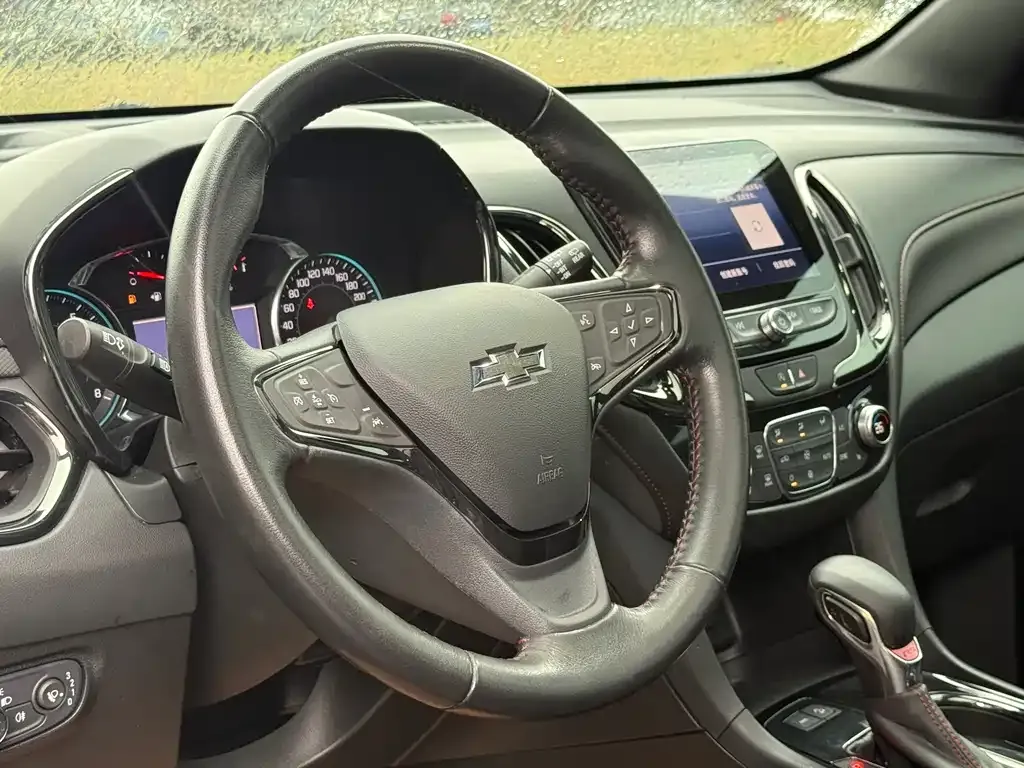 Chevrolet Equinox 2021 из CN, фото 2