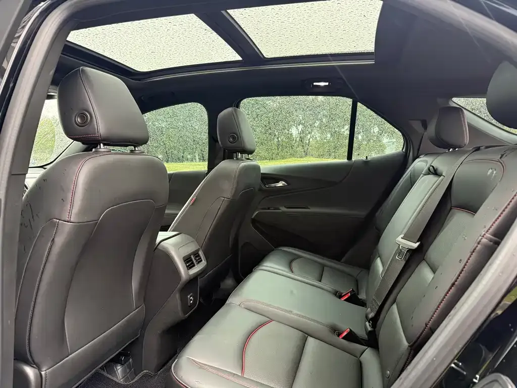 Chevrolet Equinox 2021 из CN, фото 5