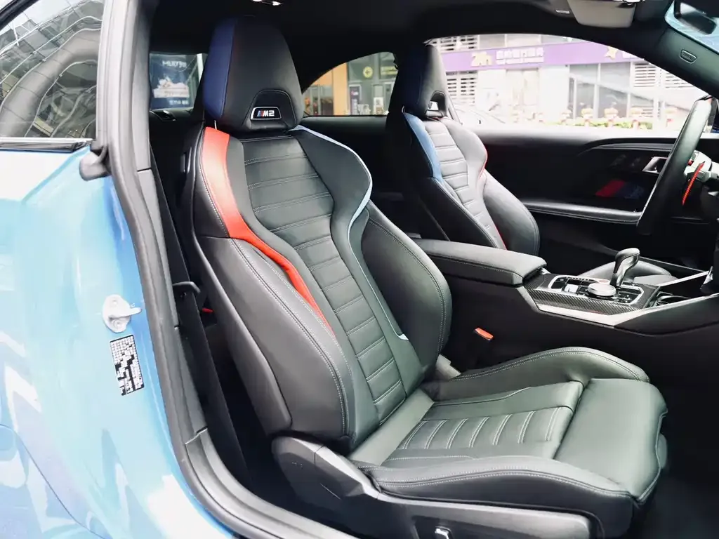 BMW M2 2025 из CN, фото 5