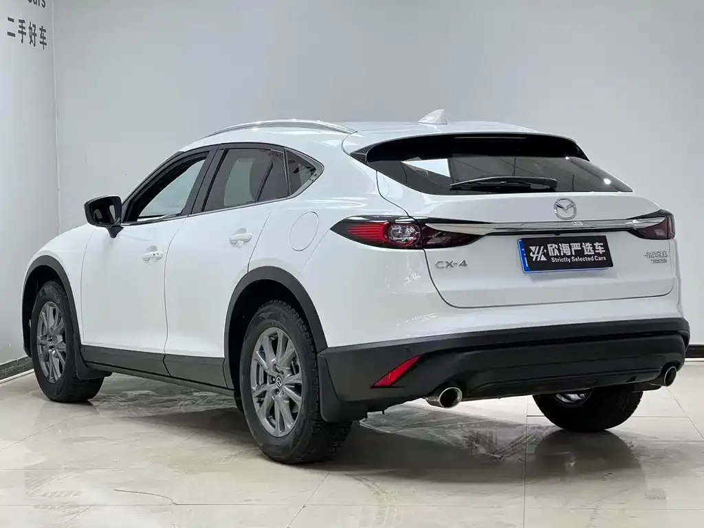 Mazda CX-4 — фото 4