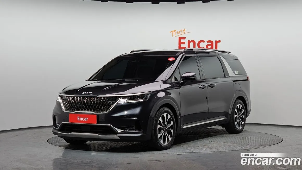Kia Carnival 2023 из KR, фото 1