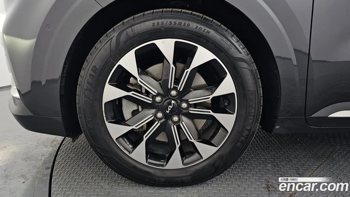 Kia Carnival 2023 из KR, фото 6