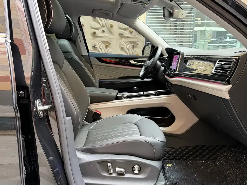Volkswagen Teramont 2024 из CN, фото 6