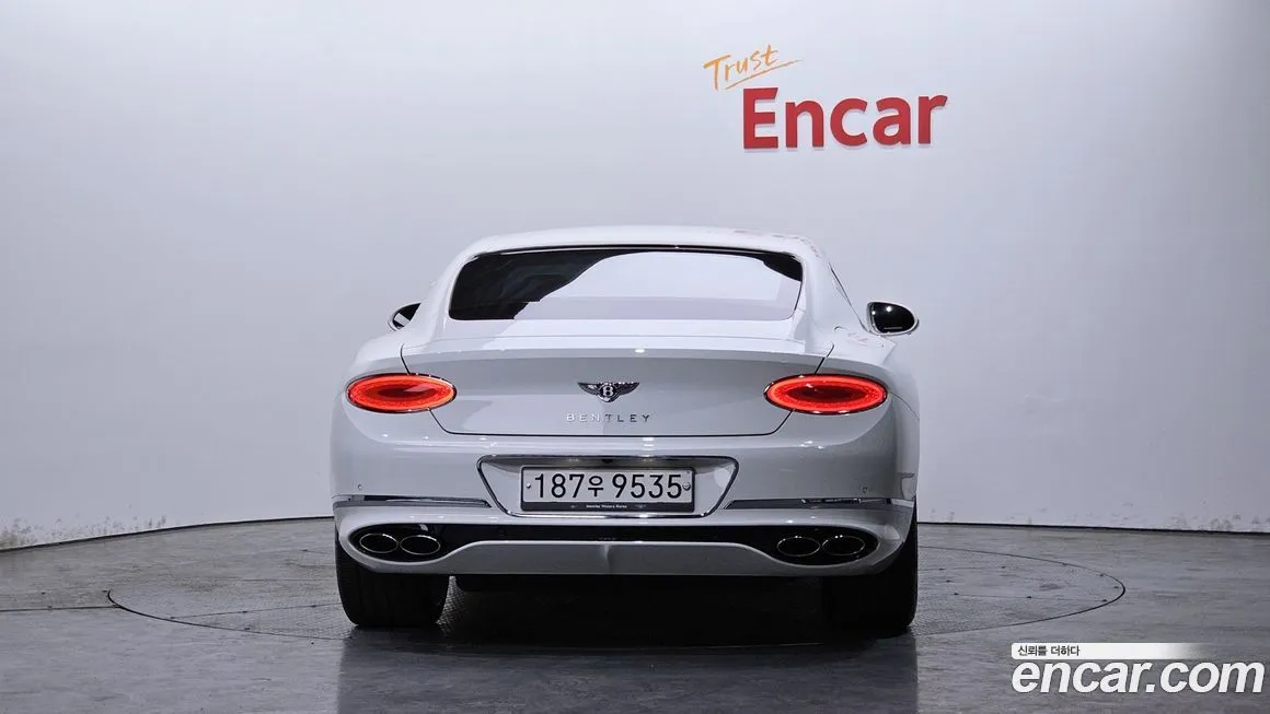Bentley Continental 2022 из KR, фото 4