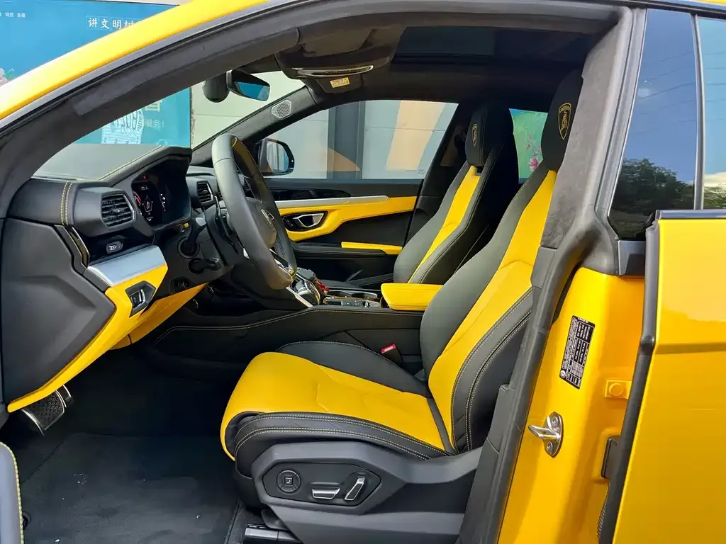 Lamborghini Urus 2021 из CN, фото 4