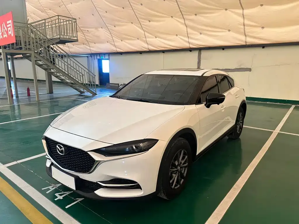 Mazda CX-4 — фото 1