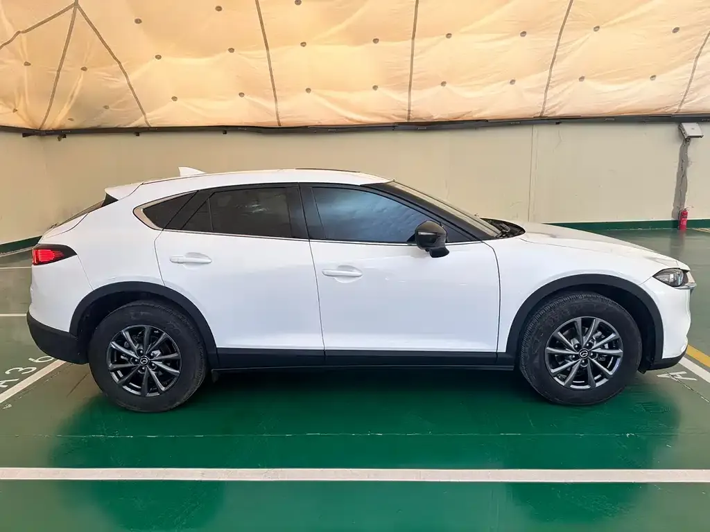 Mazda CX-4 — фото 5