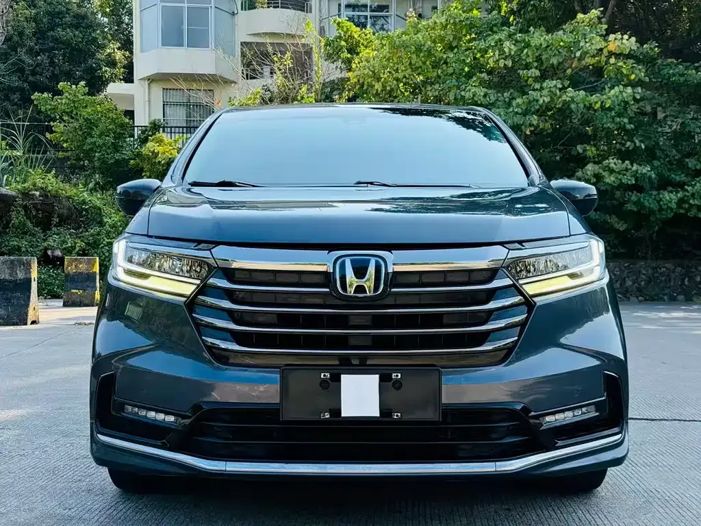 Honda Odyssey — фото 6