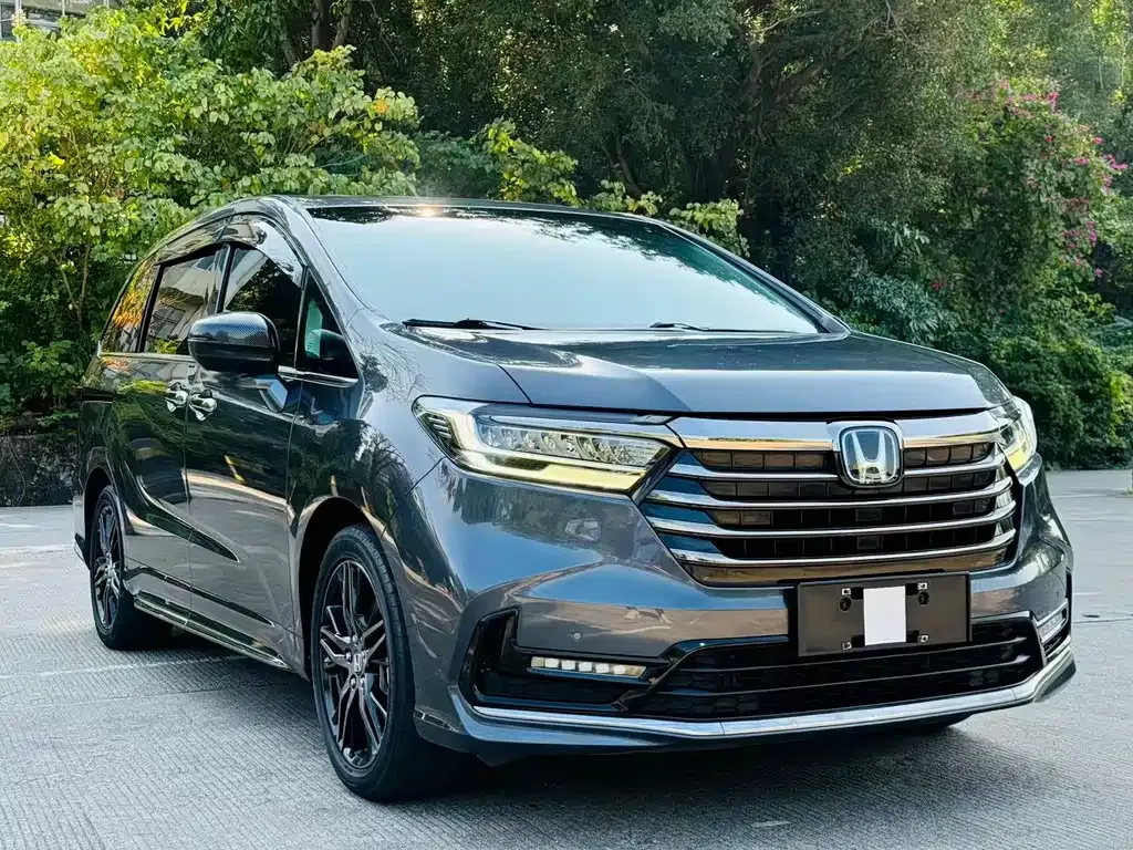 Honda Odyssey — фото 2