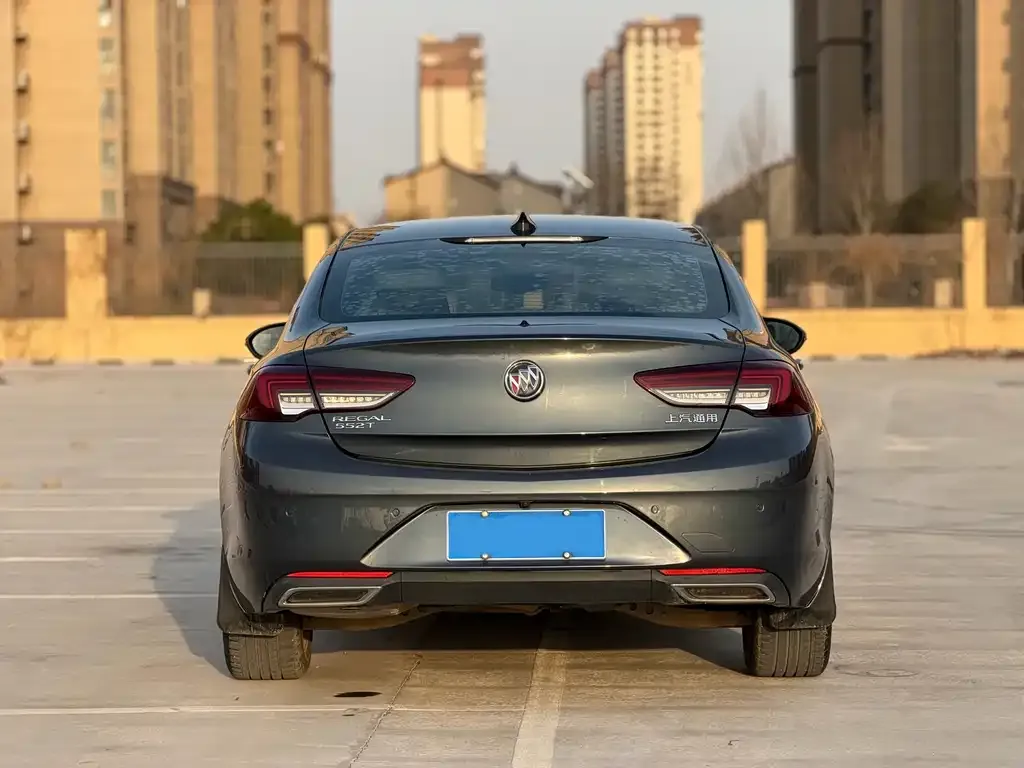 Buick Regal 2022 из CN, фото 2