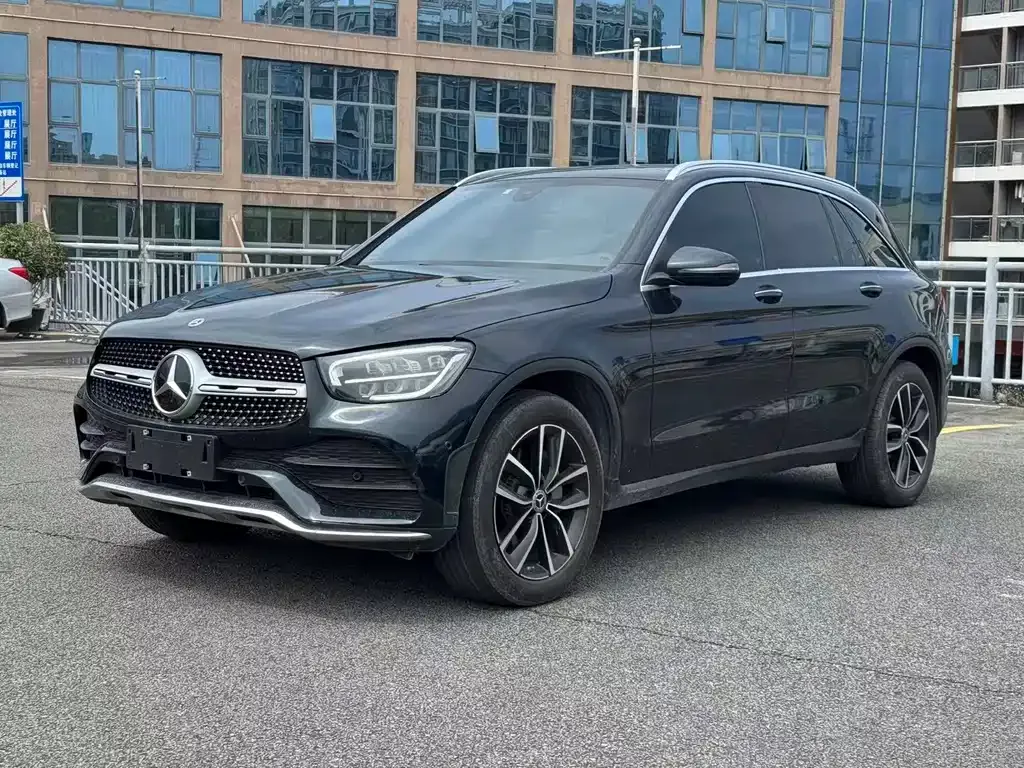 Mercedes-Benz GLC — фото 1