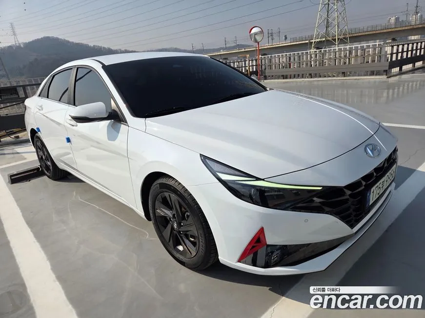 Hyundai AVANTE 2021 из KR, фото 1