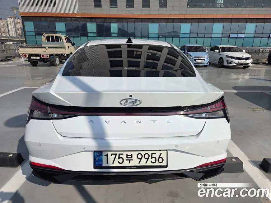 Hyundai AVANTE 2021 из KR, фото 4