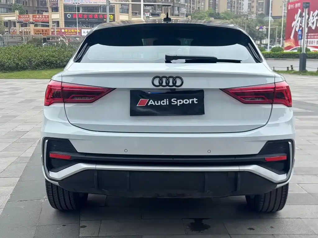 Audi Q3 Sportback 2021 из CN, фото 5