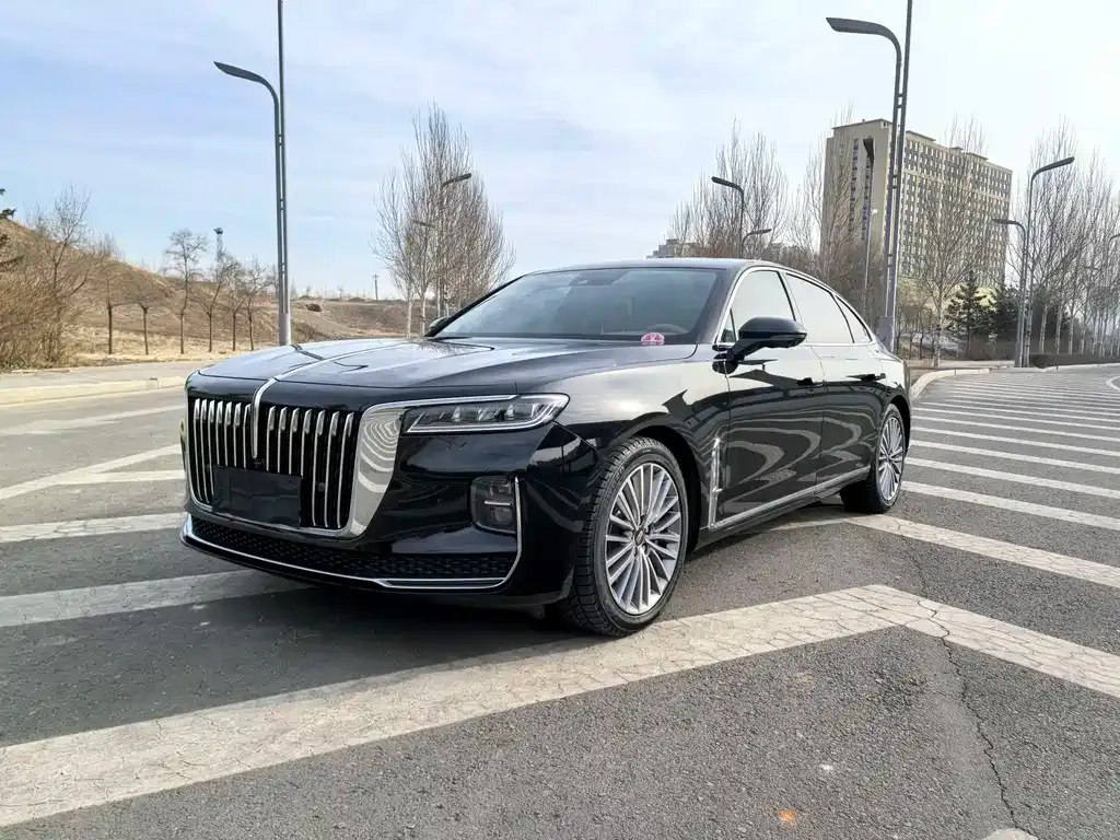 Hongqi H9 — фото 1