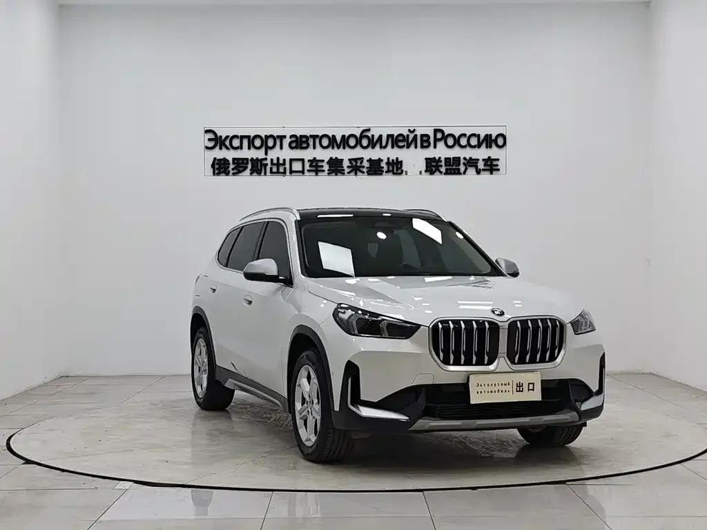 BMW X1 — фото 3