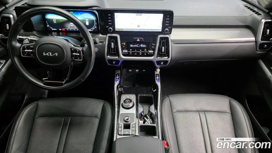 Kia Sorento — фото 8