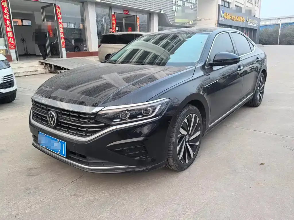 Volkswagen Passat 2022 из CN, фото 1