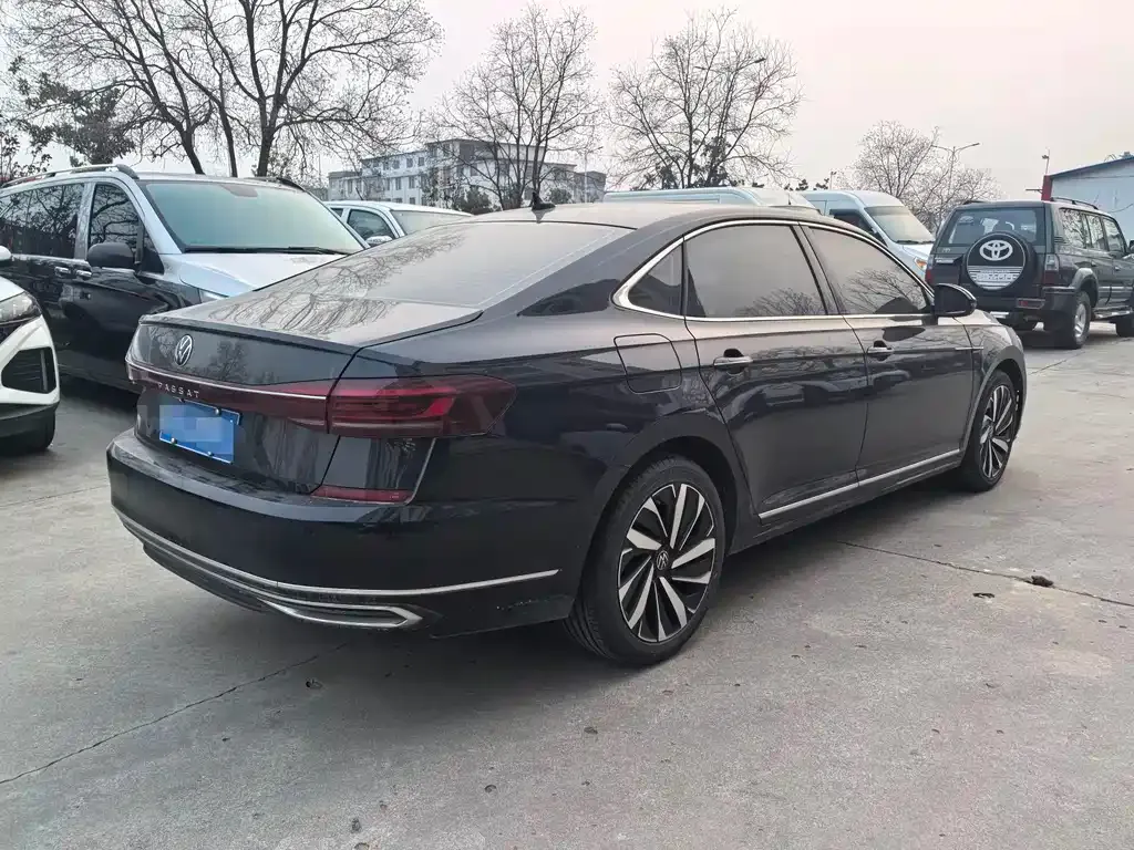 Volkswagen Passat 2022 из CN, фото 8