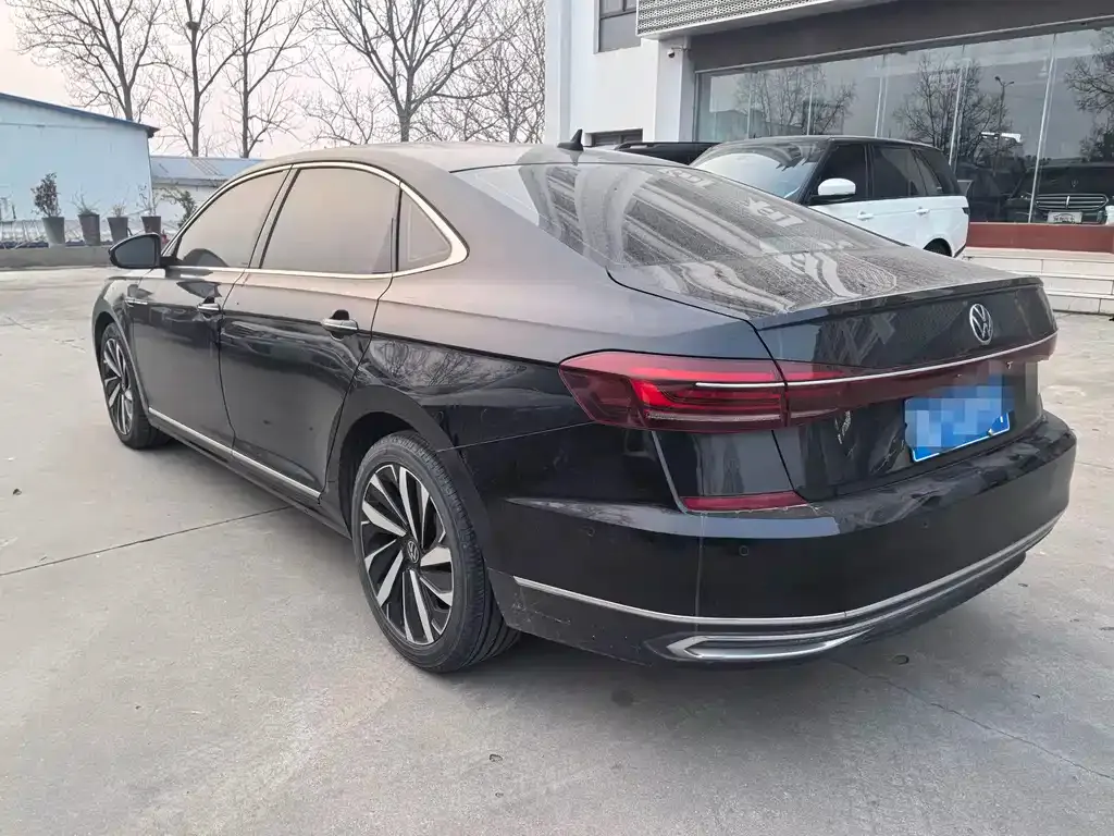 Volkswagen Passat 2022 из CN, фото 9